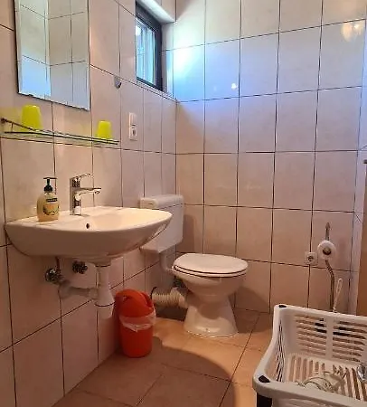 And Meri Apartment